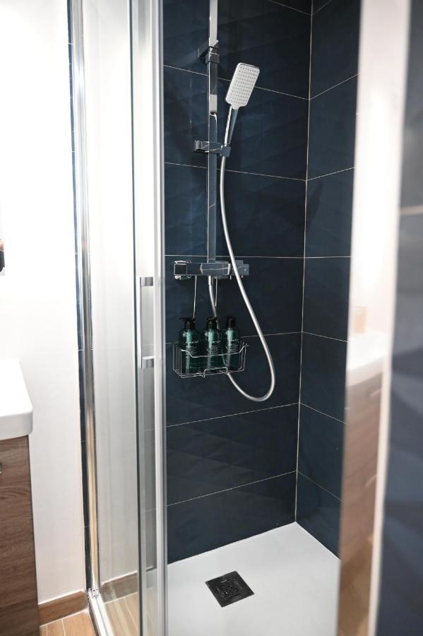 Appartement Design Frejus Luaran gambar